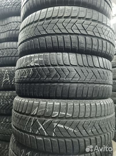 Pirelli Winter Sottozero 3 215/45 R17 Y