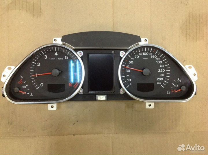 Панель / приборов Audi A6 C6 Allroad