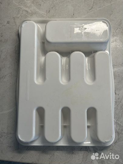 Лоток для столовых приборов