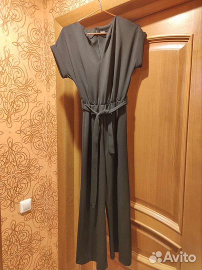 Женский комбинезон в строгом стиле, новый