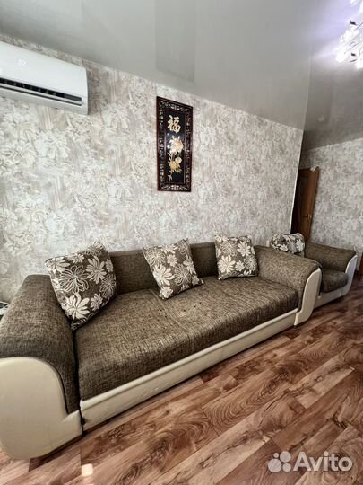 Диваны и кресло бу