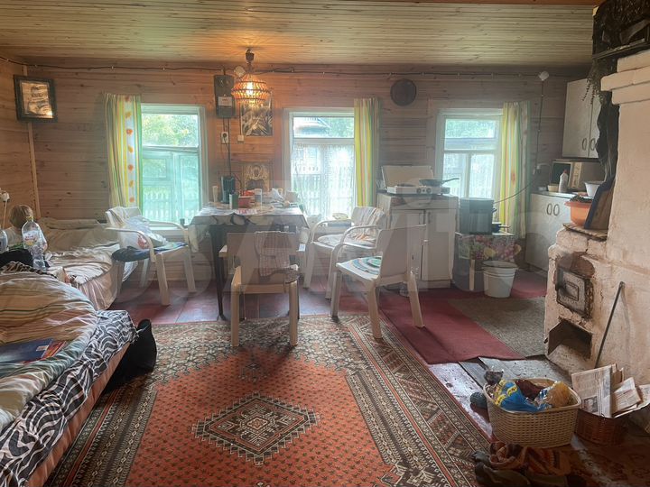 Дом 23,6 м² на участке 12,7 сот.