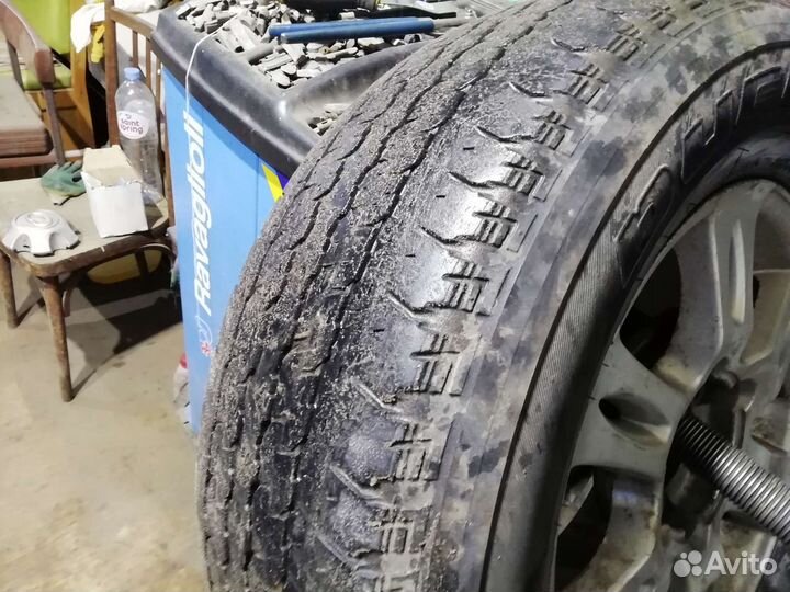 Bridgestone Dueler H/T 265/65 R17