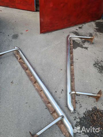 Ступенька порога для джипа