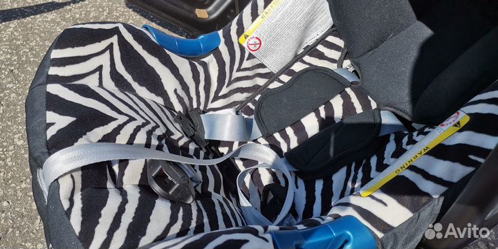 Детское автокресло römer с базой Iso-FIX 0+