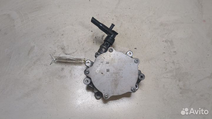 Насос вакуумный Mercedes A W176, 2018