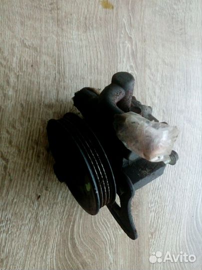 Насос гура Chevrolet Spark