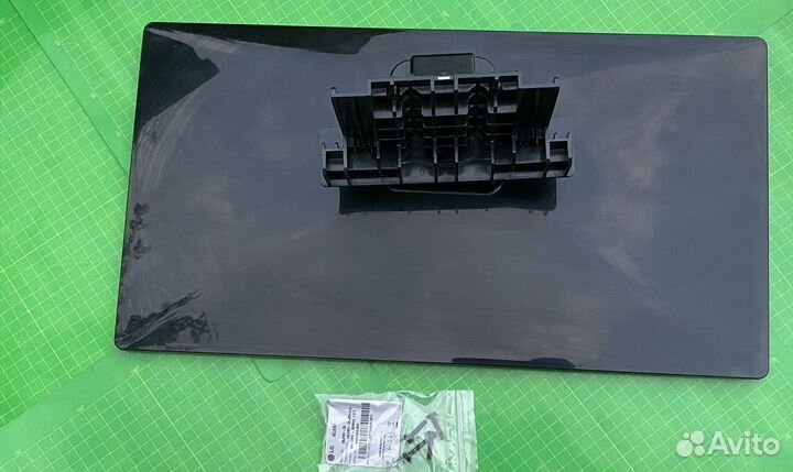 Подставка lg 42LK551 + винты
