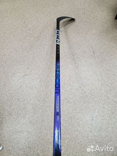 Клюшка хоккейная