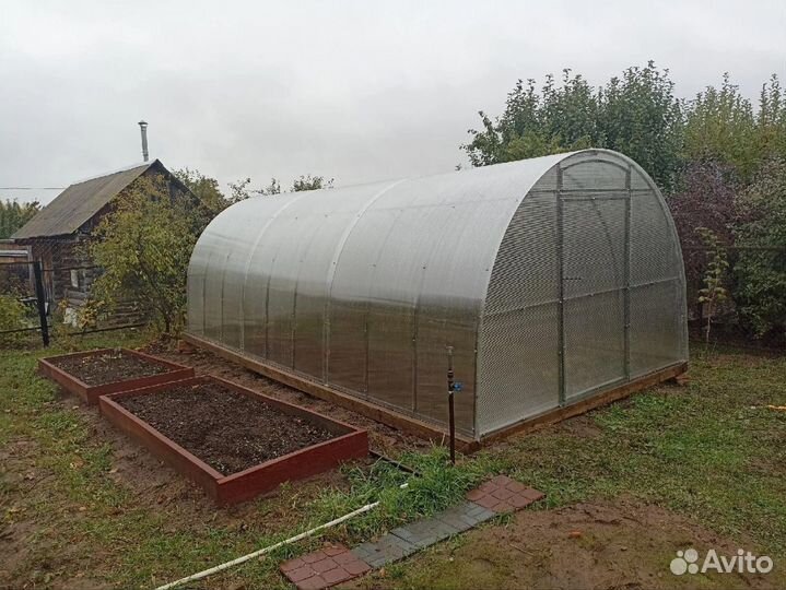 Теплица из поликарбоната