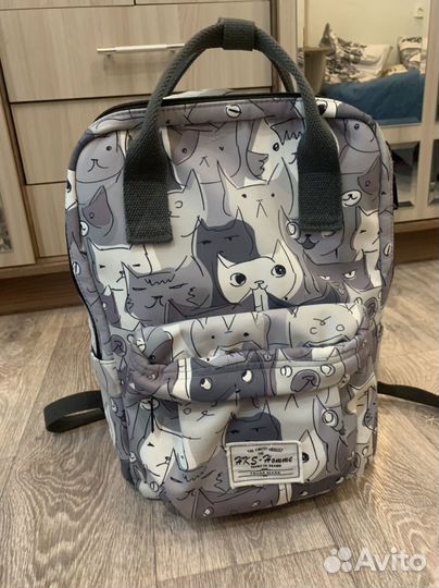 Школьный рюкзак