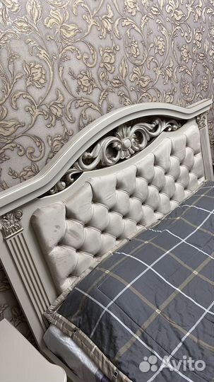 Спальный гарнитур бу