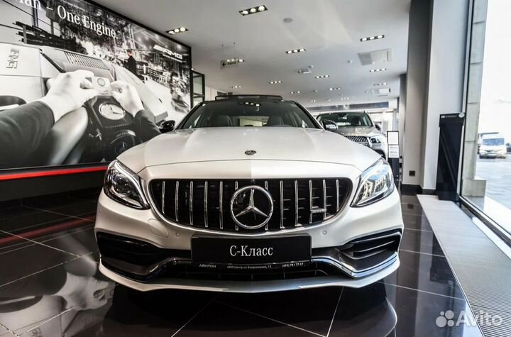Решка радиатора 63s AMG Mercedes C205 w205 хром