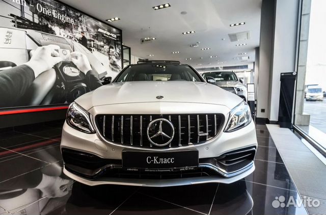 Решка радиатора 63s AMG Mercedes C205 w205 хром