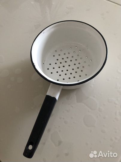 Друшлак эмалированный