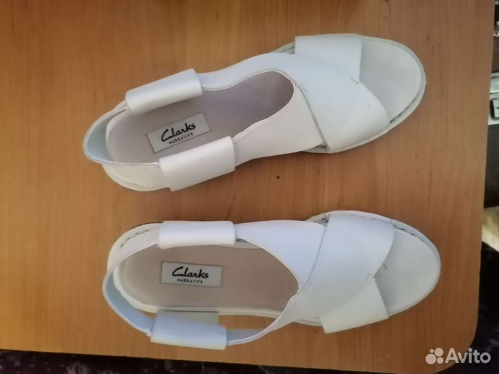 Босоножки кожаные Clarks 38 размер