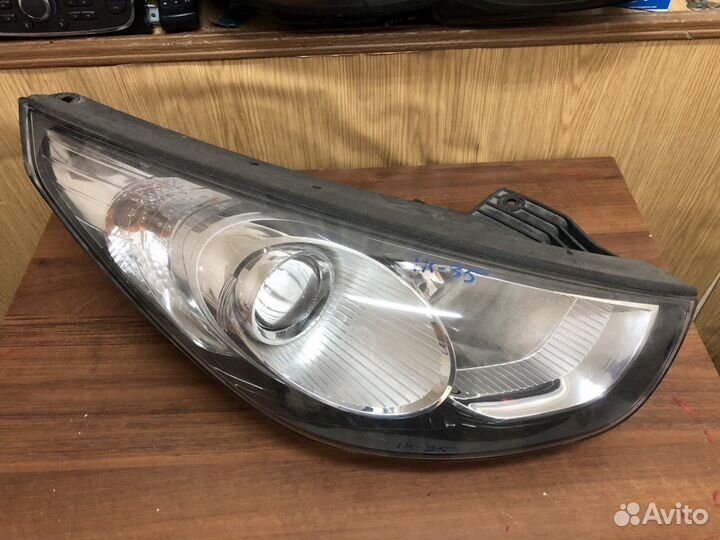 Фара правая Hyundai iX35