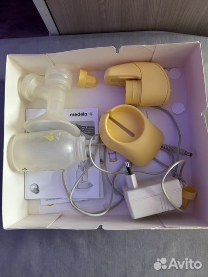 Молокоотсос электрический medela (на запчасти)