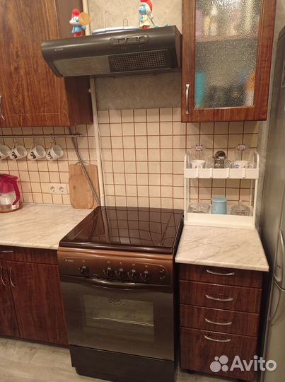 Кухонный гарнитур кухня б/у угловой