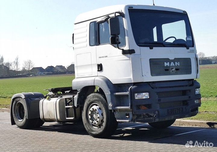 В разборке грузовик MAN, TGA 2000-2008