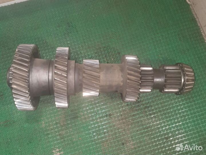 Вал промежуточный кпп SR1900 Volvo