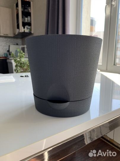 Кашпо горшок для цветов