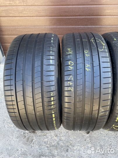 Pirelli P Zero PZ4 275/40 R21 и 315/35 R21