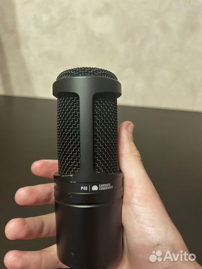Микрофон audio technica AT 2020