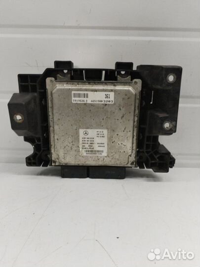 Блок управления двигателем Mercedes Sprinter 906