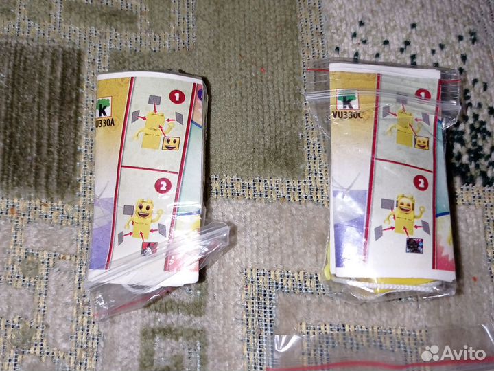 Kinder Emoji Bricks для Елены