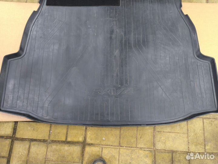 Коврик багажника Rav 4 XA50 МКПП