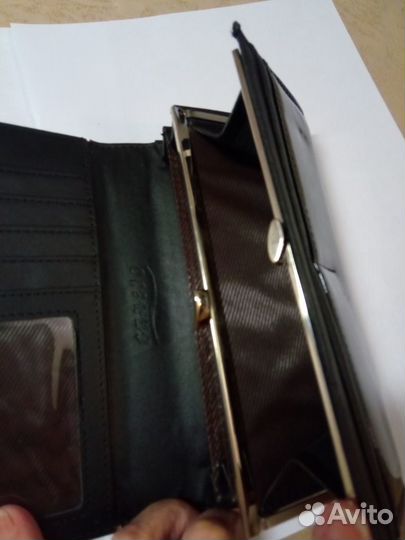 Кошелек женский лакированная кожа