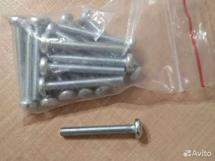 Винты и гайки(крепеж) для серверных и стоек