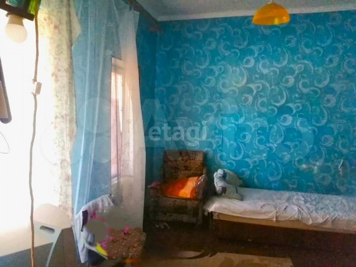 Дом 27 м² на участке 1 сот.