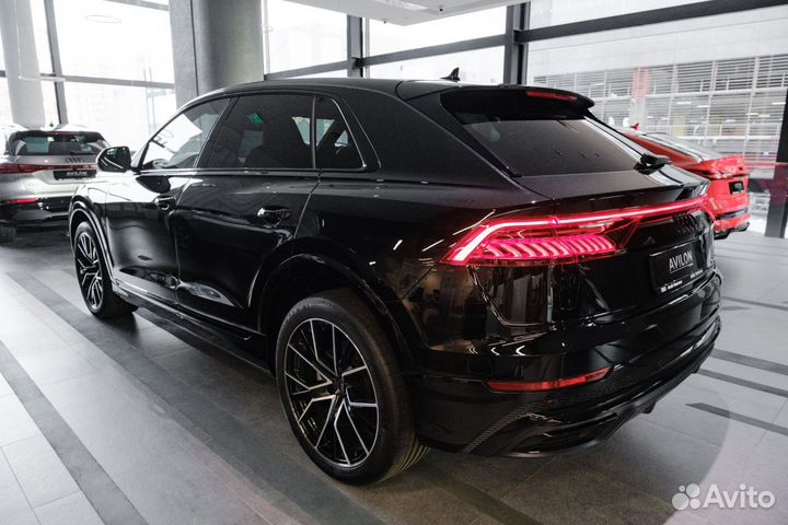 Audi Q8 3.0 AT, 2023