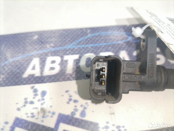 Датчик распредвала Peugeot 308