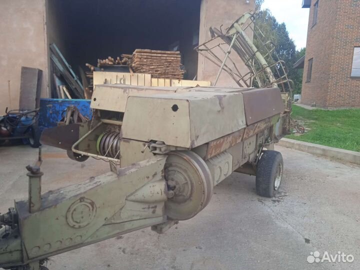 Пресс-подборщик Fortschritt К-454, 1989