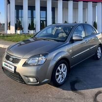 Kia Rio 1.4 AT, 2011, 57 000 км, с пробегом, цена 1 077 000 руб.