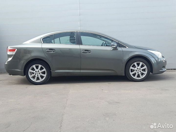 Toyota Avensis 1.8 CVT, 2011, 124 500 км