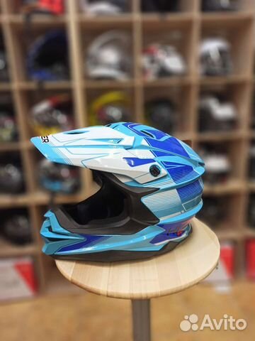 Кроссовый шлем