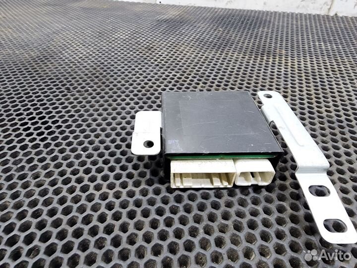 Блок управления замками Lexus RX-300