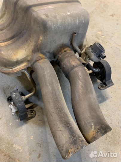 Глушитель задний правый Bentley Continental Flying