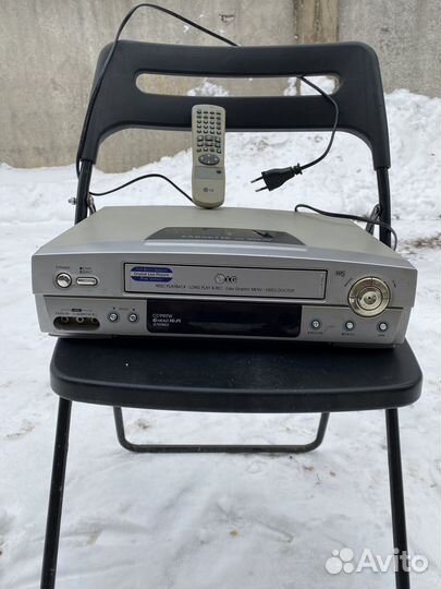 DVD pleer LG CC990TW видеомагнитофон