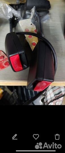 Замки ремня безопасности передние Subaru WRX STI