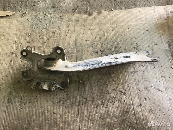 Opel vectra c рычаг