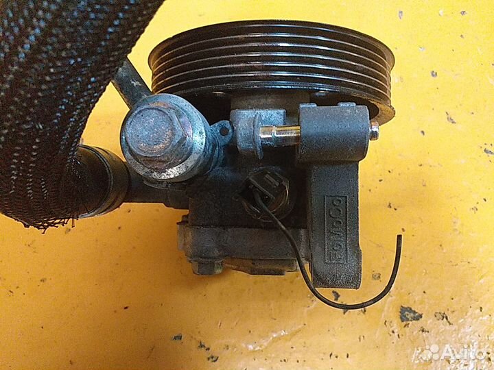 Насос гур mazda L3 2.3 MPV