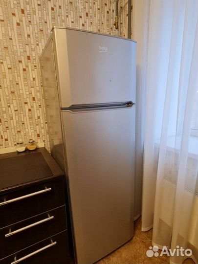 Холодильник бу Beko