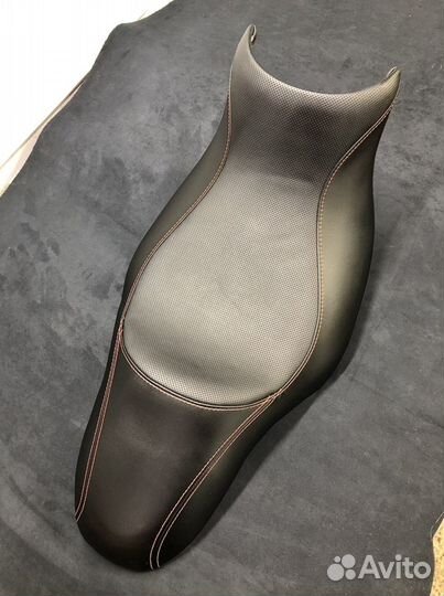 Перетяжка сидений мотоцикла