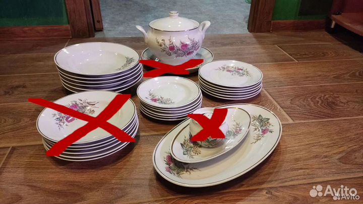 Сервиз столовый с клеверами