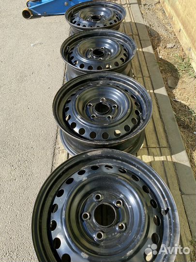 Диски штампованные Honda Civic 4d